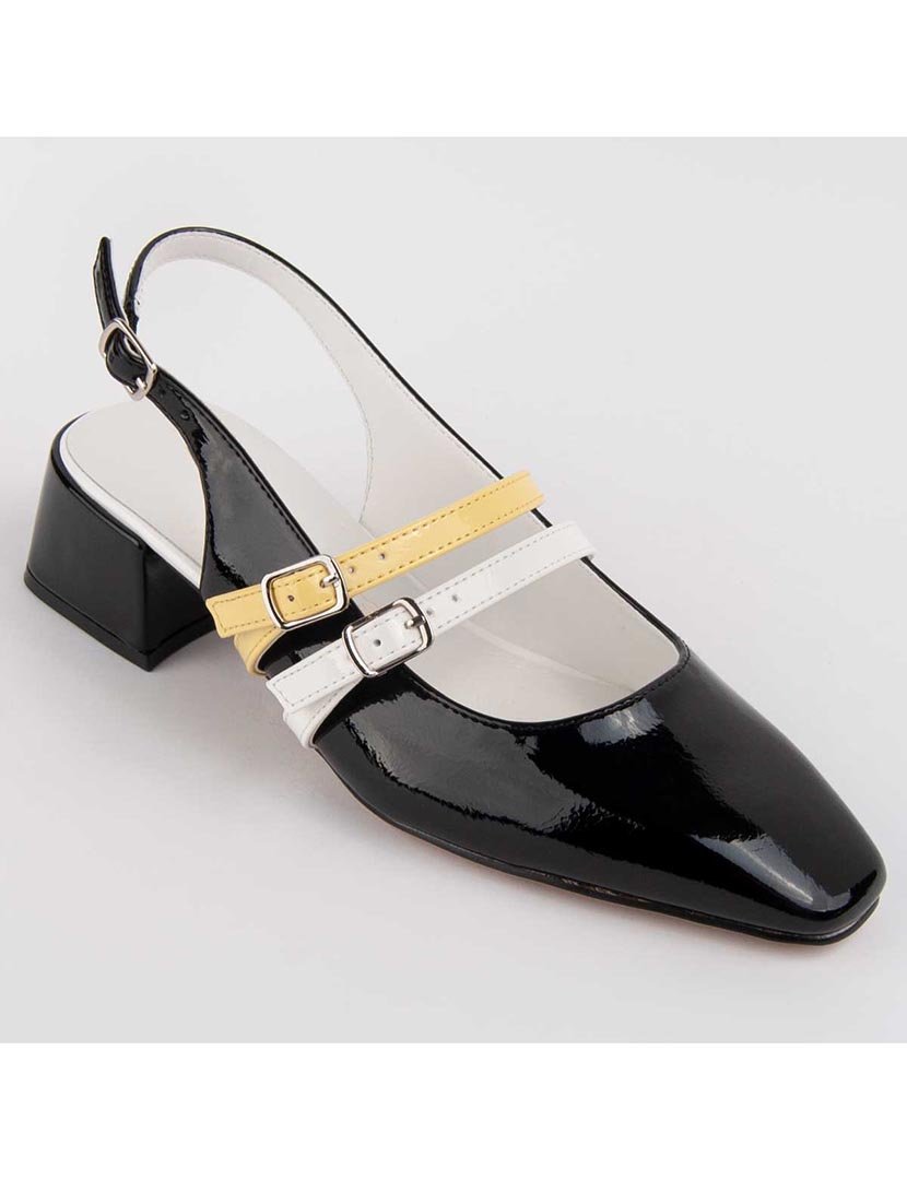 Sapatos de Salto Preto