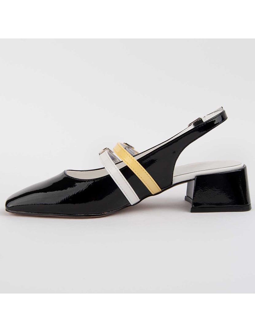 Sapatos de Salto Preto