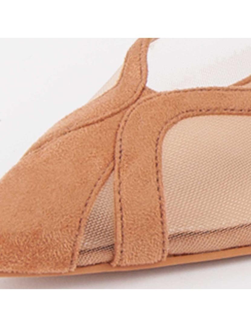 Sapatos de Salto Castanho