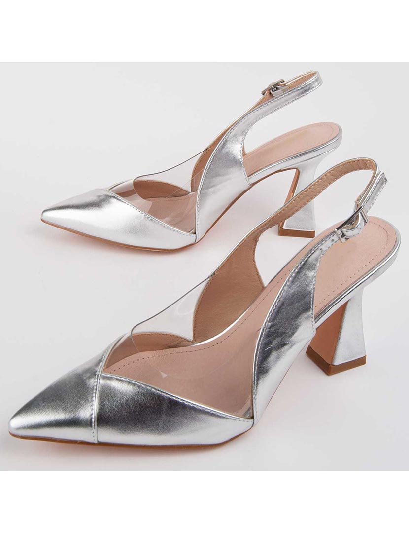Sapatos de Salto Prateado