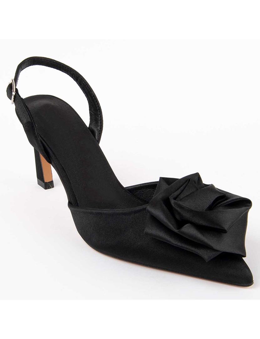 Sapatos de Salto Preto