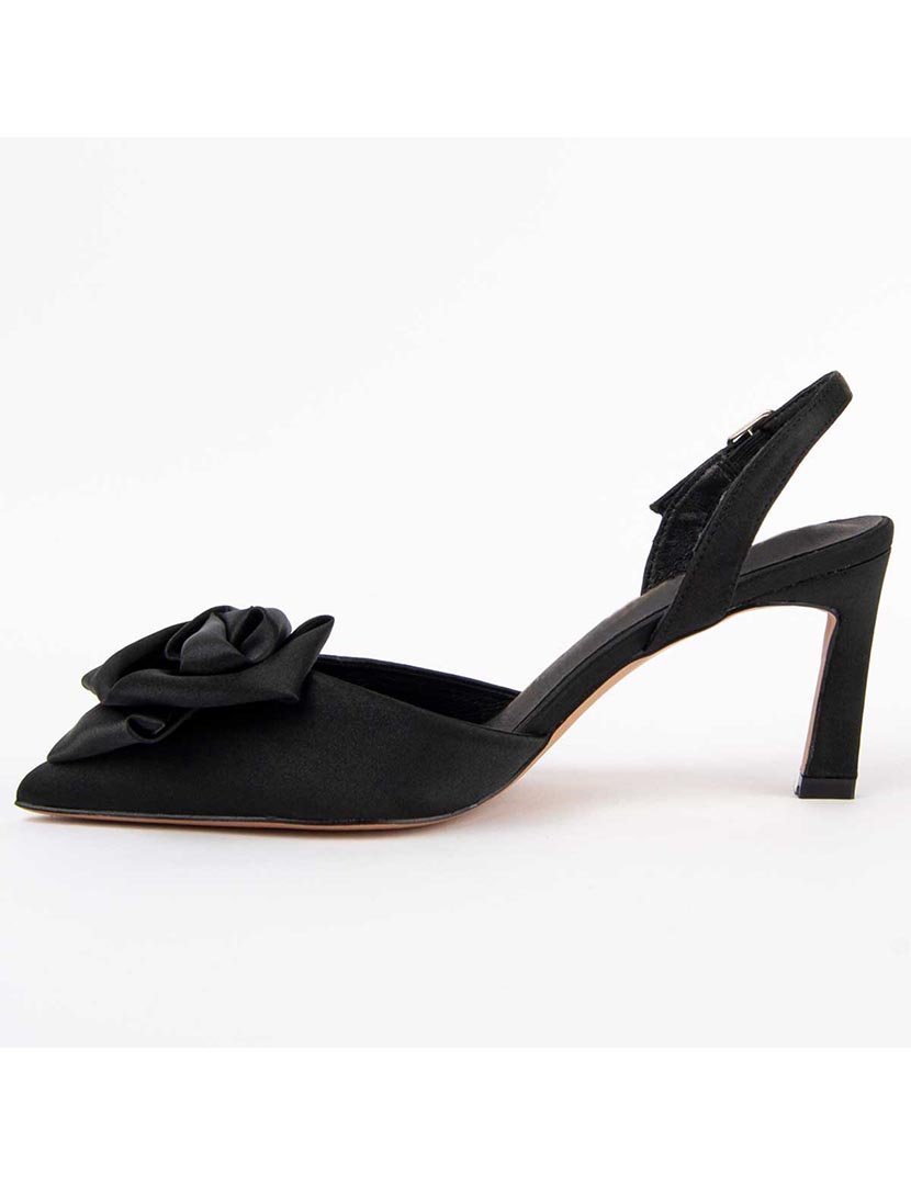 Sapatos de Salto Preto