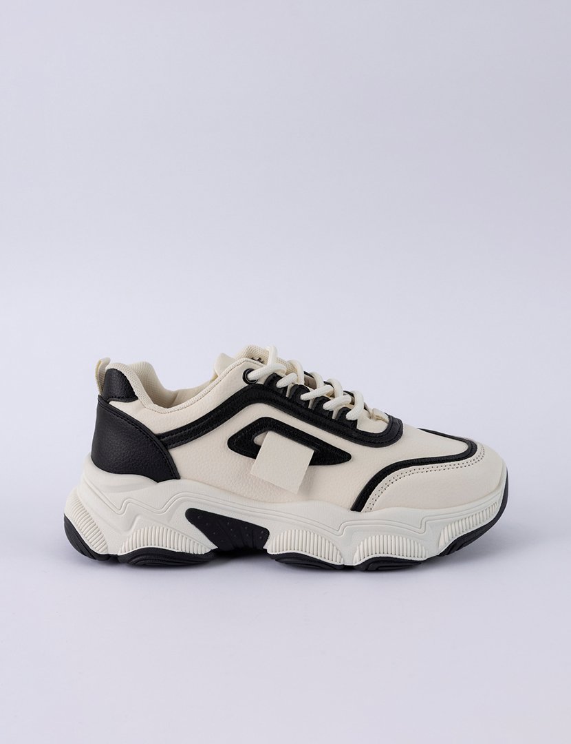 Ténis Senhora Branco e Preto