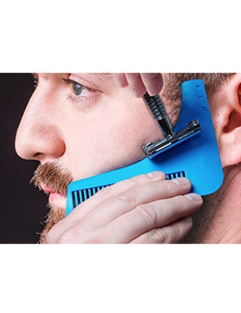 The Beard Bro Lookalike