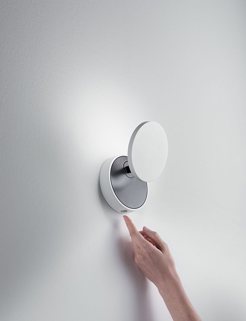 Candeeiro Parede Ara 12 cm