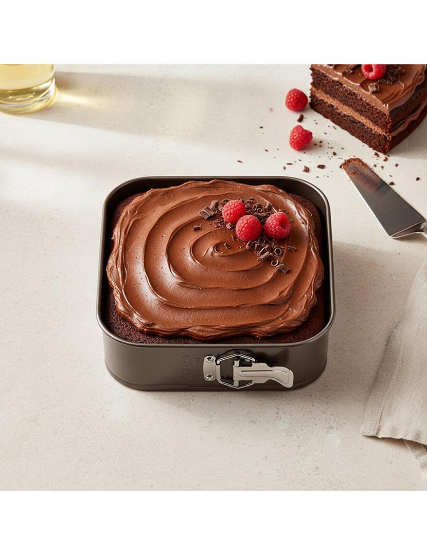 Forma Quadrada Desmontável  Asimetria 24 cm