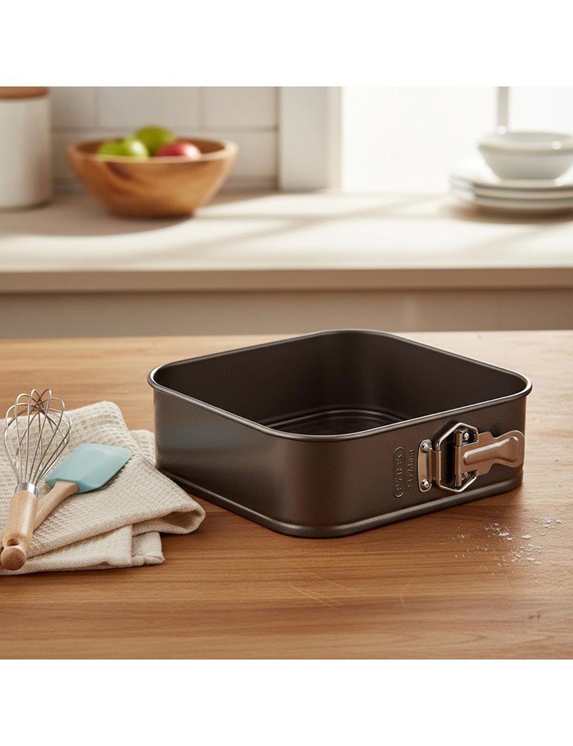 Forma Quadrada Desmontável  Asimetria 24 cm