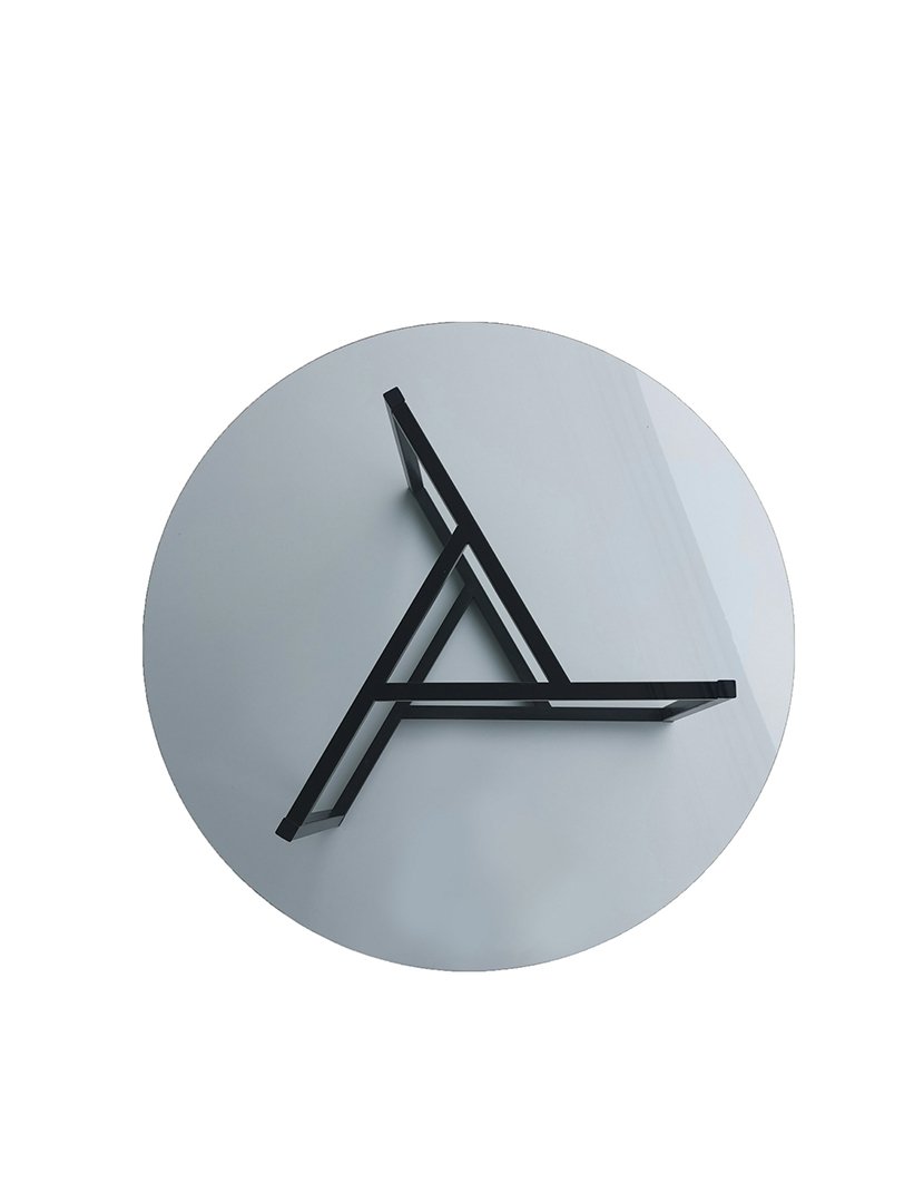 Mesa de centro redonda metálica