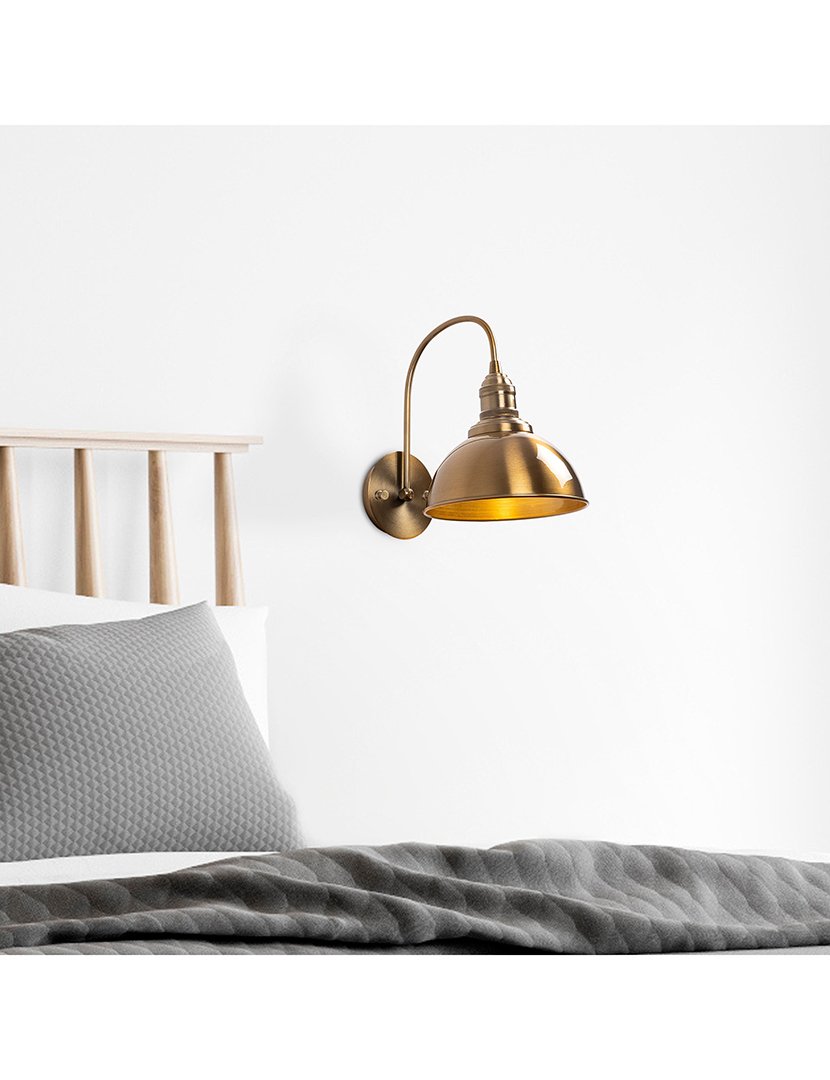 Candeeiro de Parede 27x27x36cm Dourado