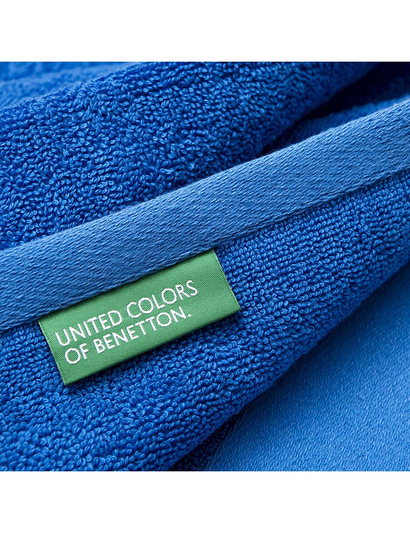 Toalha Azul Benetton
