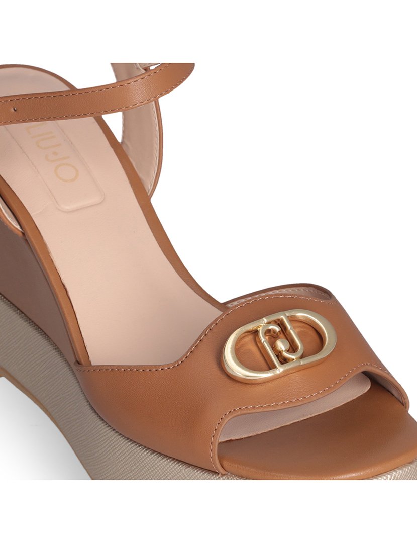 Sandálias com Cunha Senhora Castanho