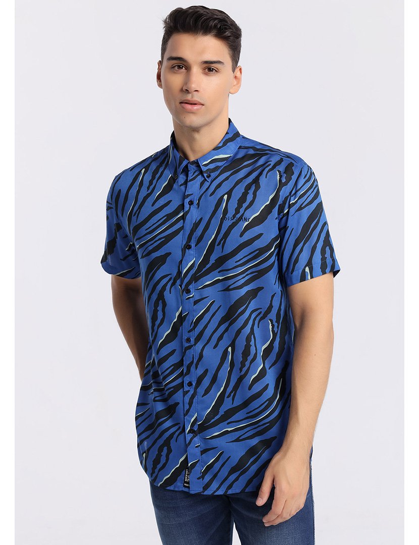 Camisa Manga Curta Homem com Estampado Azul e Preto