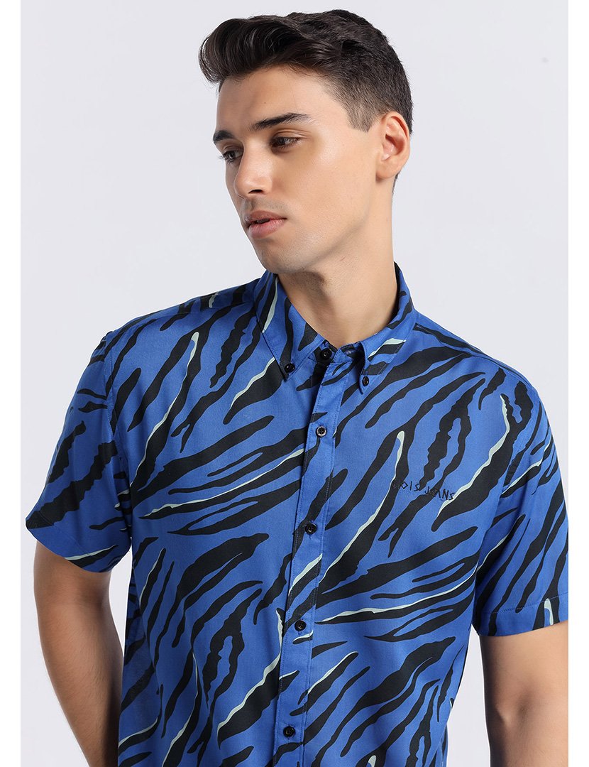 Camisa Manga Curta Homem com Estampado Azul e Preto
