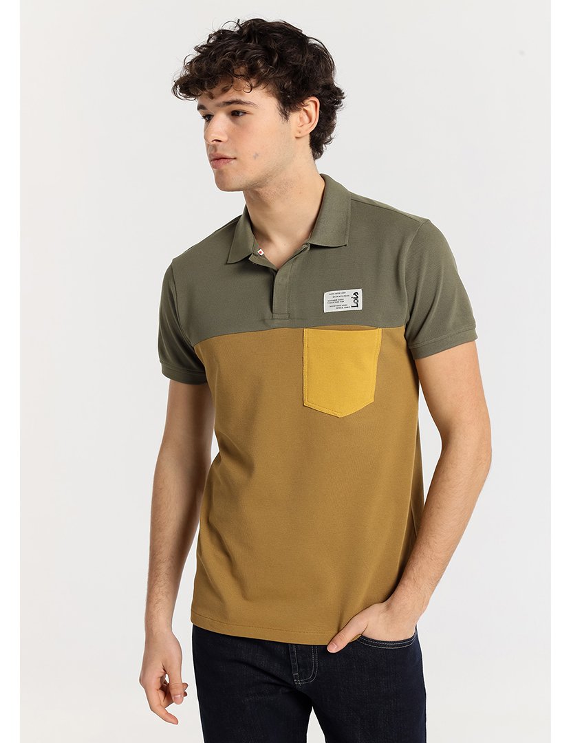 Pólo Homem com Bolso no Peito Verde e Castanho