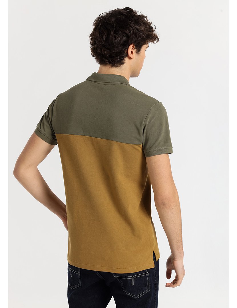 Pólo Homem com Bolso no Peito Verde e Castanho