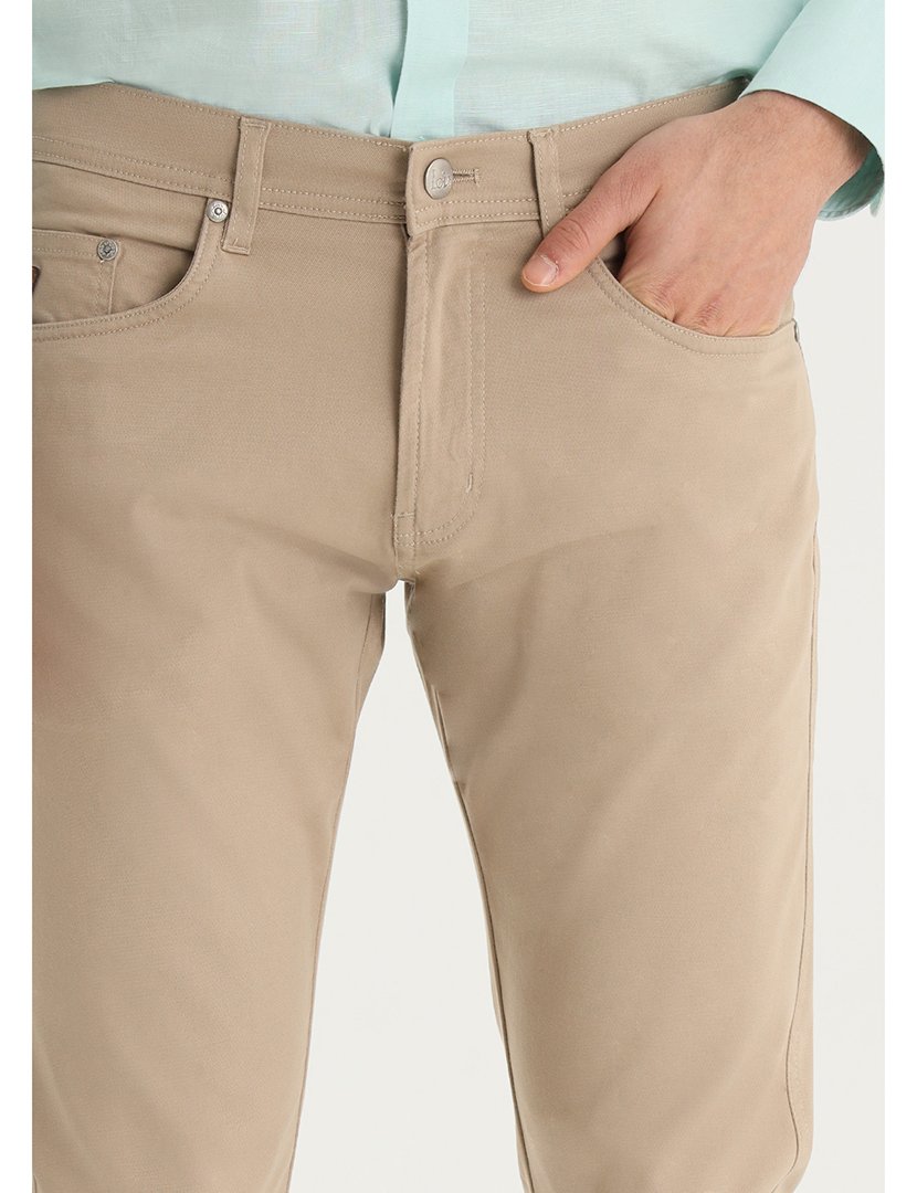 Calças Homem Regular Fit Cintura Média Bege