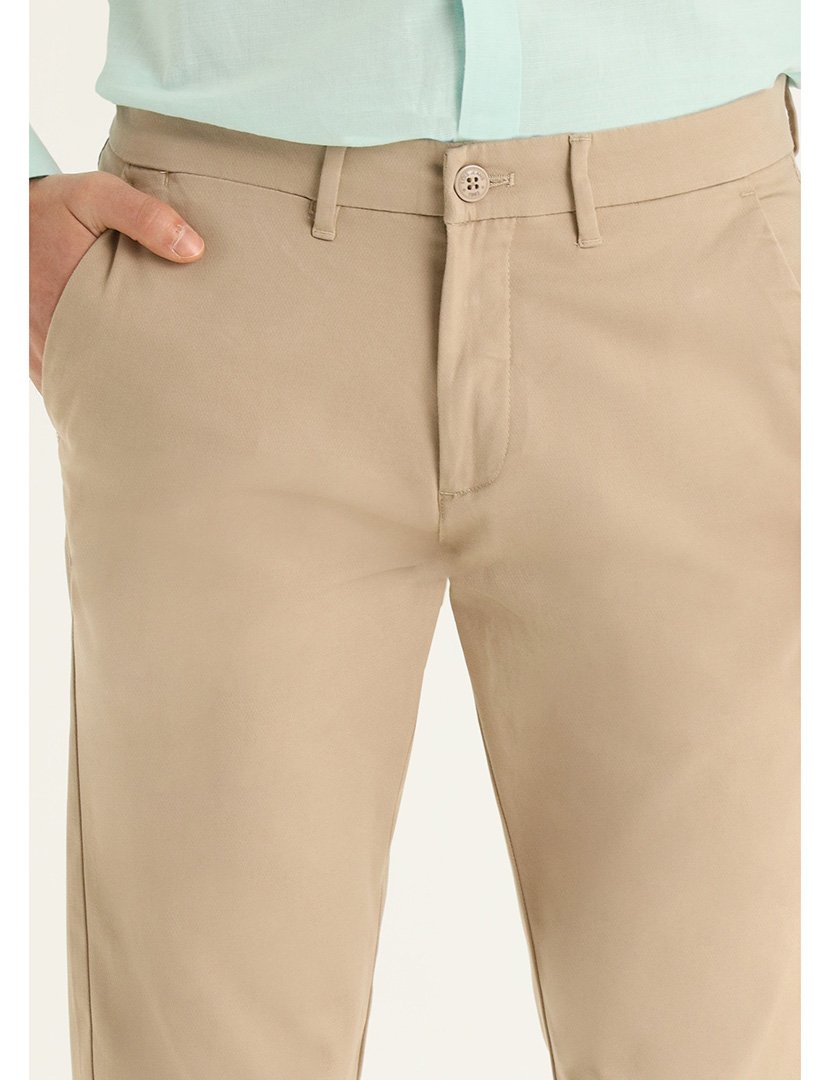 Calças Chino Homem Cintura Média Bege