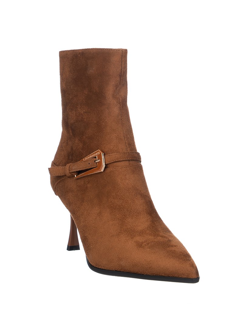 Botins com Salto Senhora Castanho