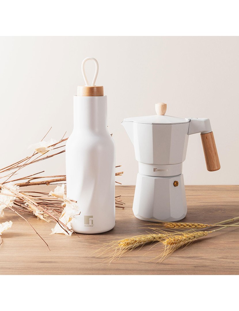 Cafeteira Naturally de 6 chávenas em alumínio branco com alça de madeira