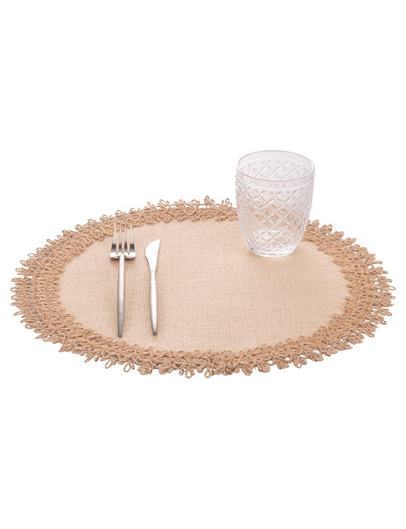 Individual de Mesa Redondo com Bordado nas Extremidades