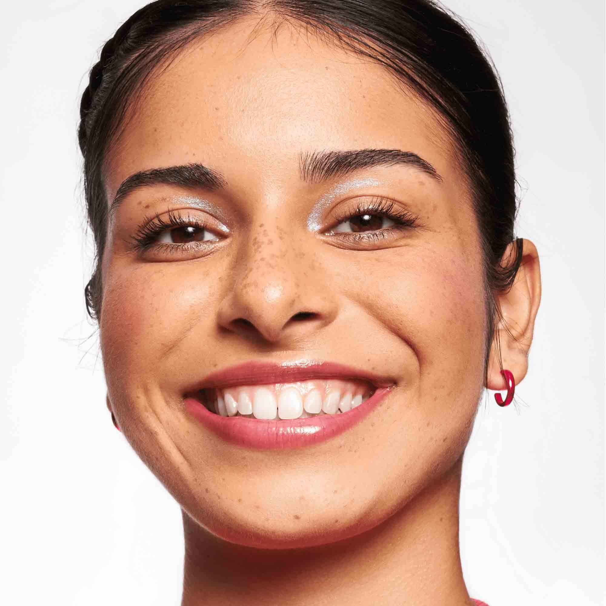 What The Fake! Extreme Plumping Lip Filler 03       