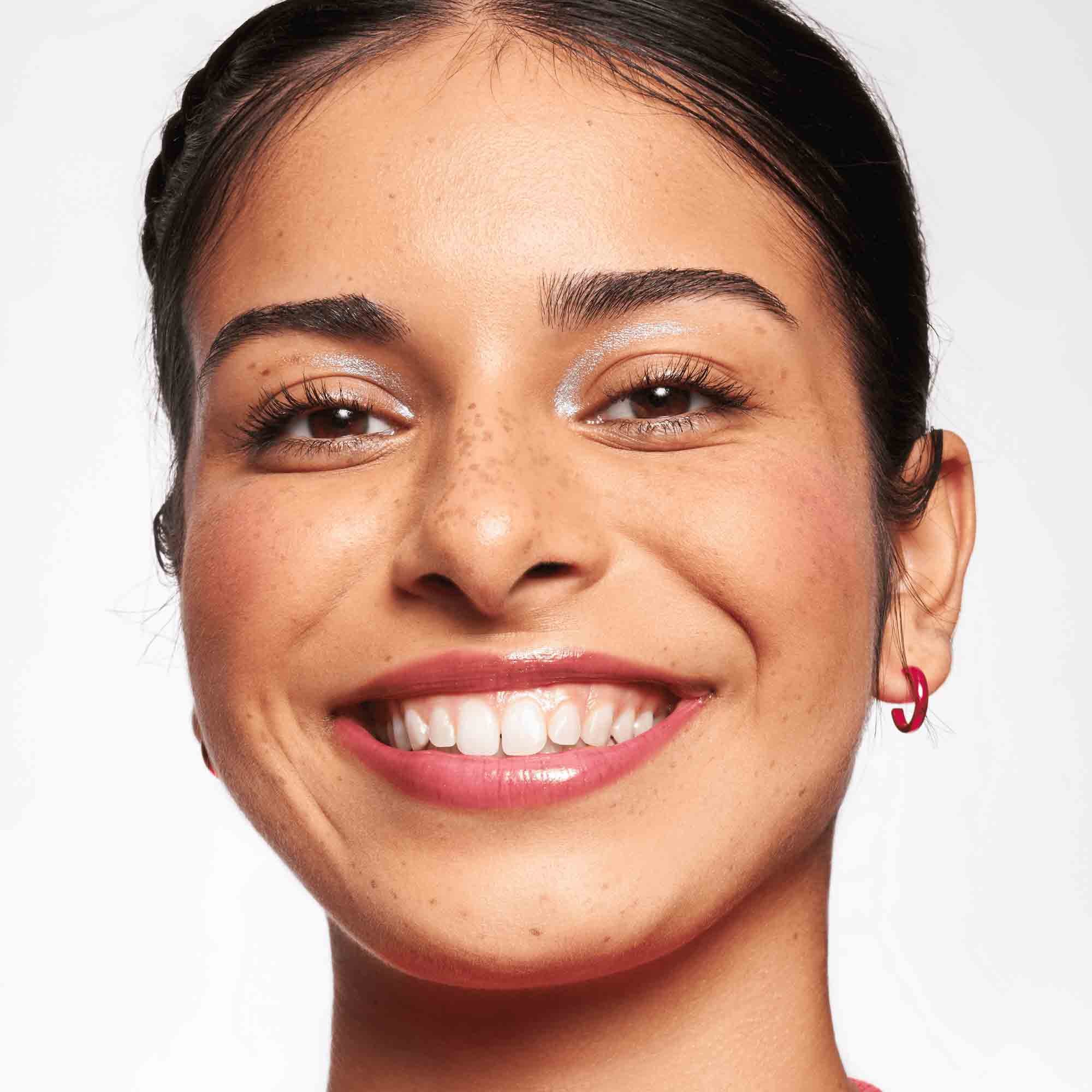 What The Fake! Extreme Plumping Lip Filler 03       