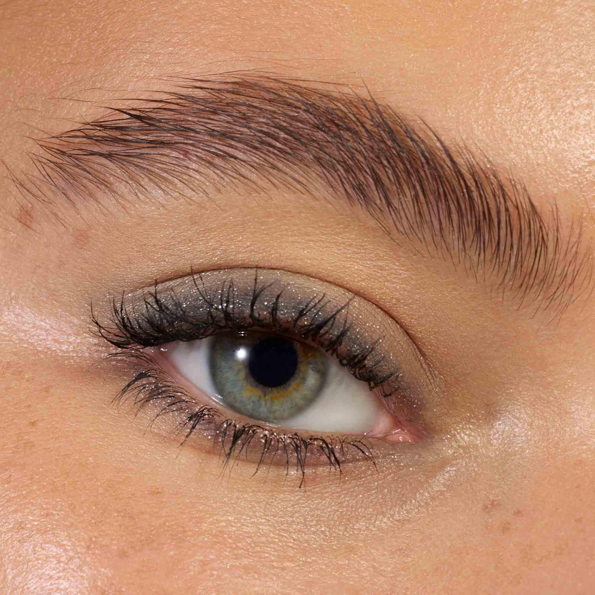 Blend & Line Eyeshadow Stick 05                     