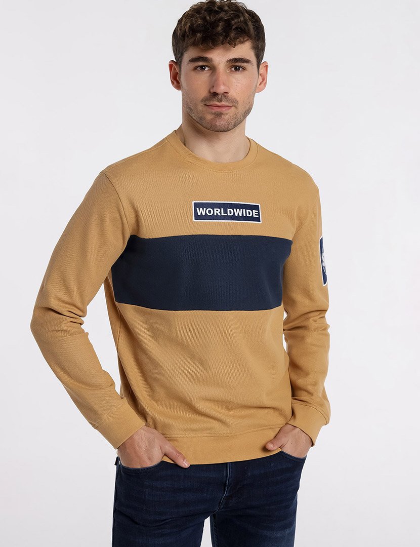 Sweatshirt Homem Castanho