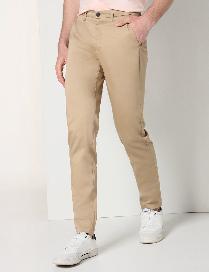 Calças Homem Castanho