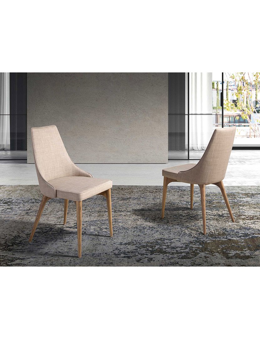 Cadeira em Tecido Castanho