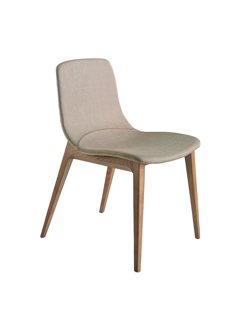 Cadeira em Tecido Bege