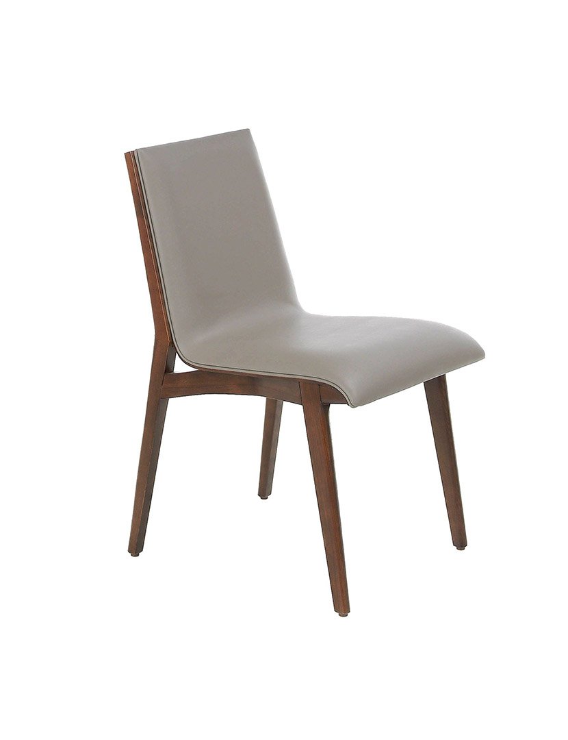 Cadeira em Pele Ecológica Vison