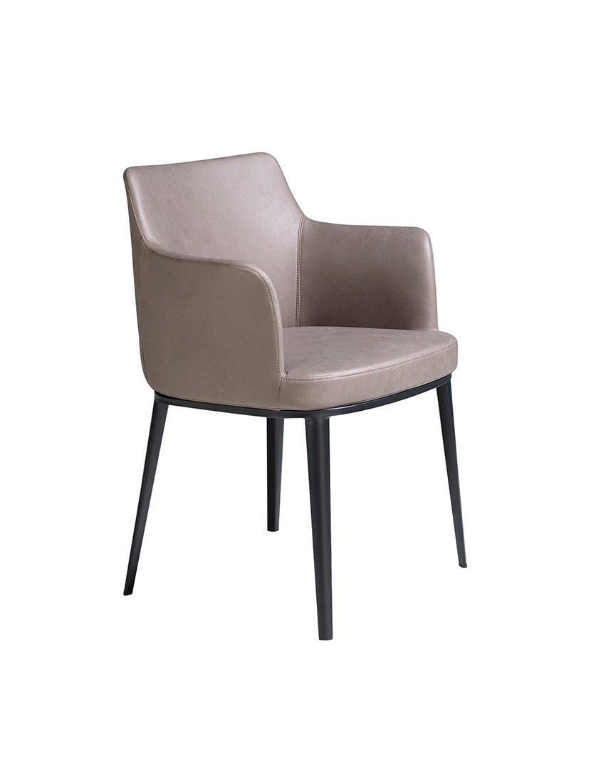 Cadeira em Tecido Vison