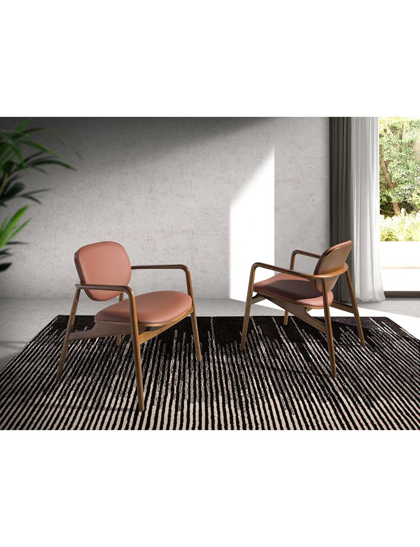 Poltrona em Couro Ecológico Castanho e Nogueira