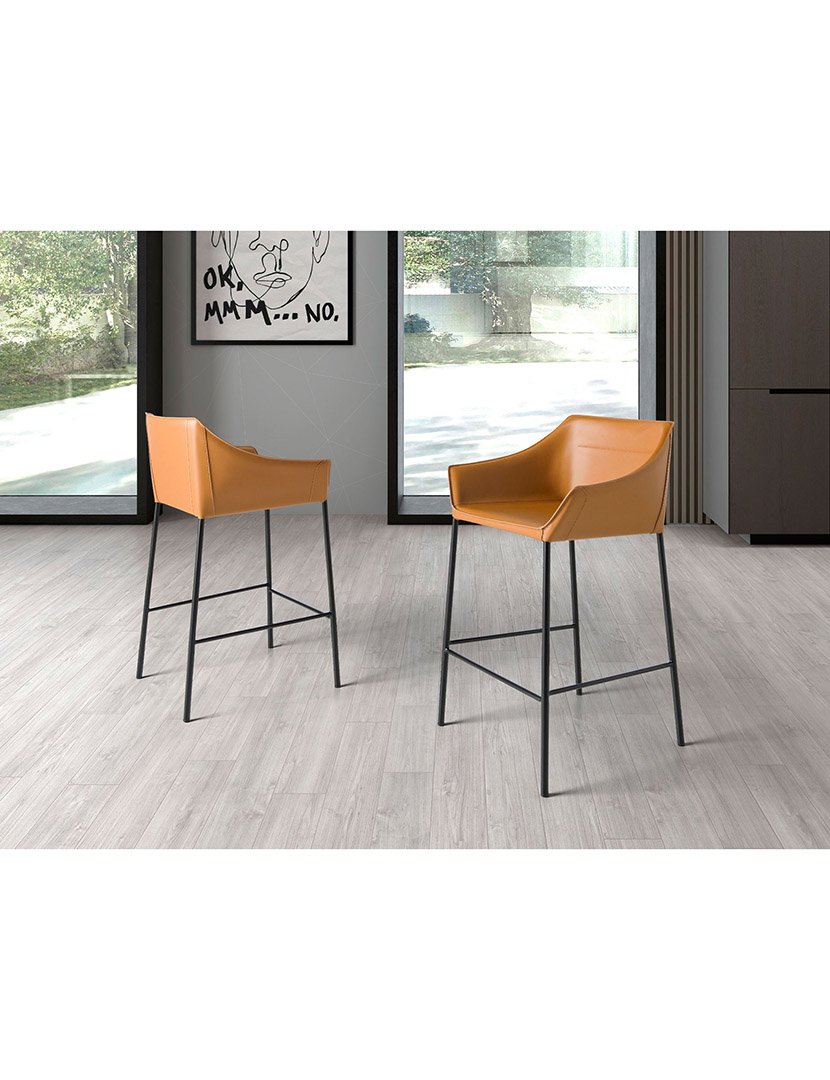 Banco Alto de Couro Sintético Castanho