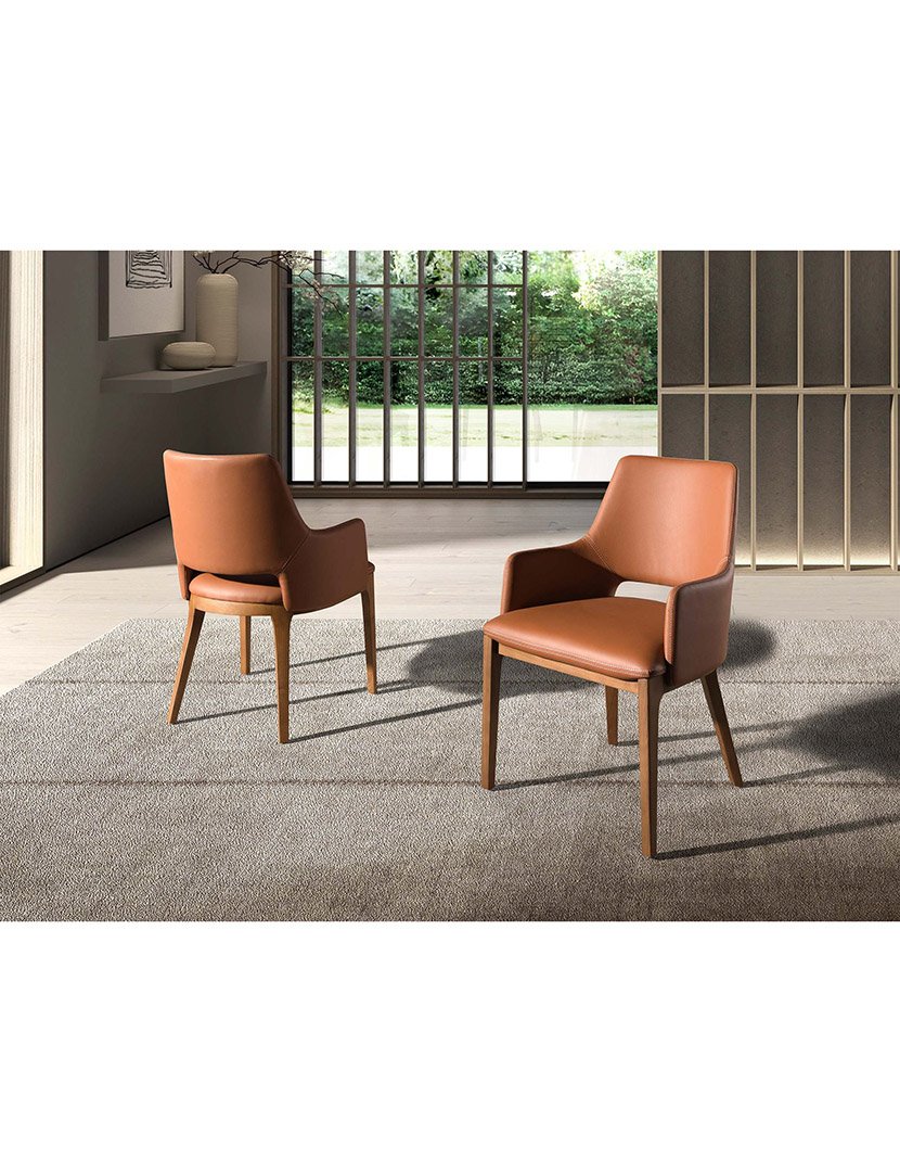 Cadeira em Pele Ecológica Castanho