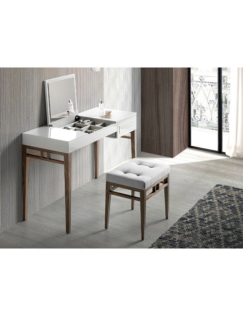 Banco em Tecido Cinzento