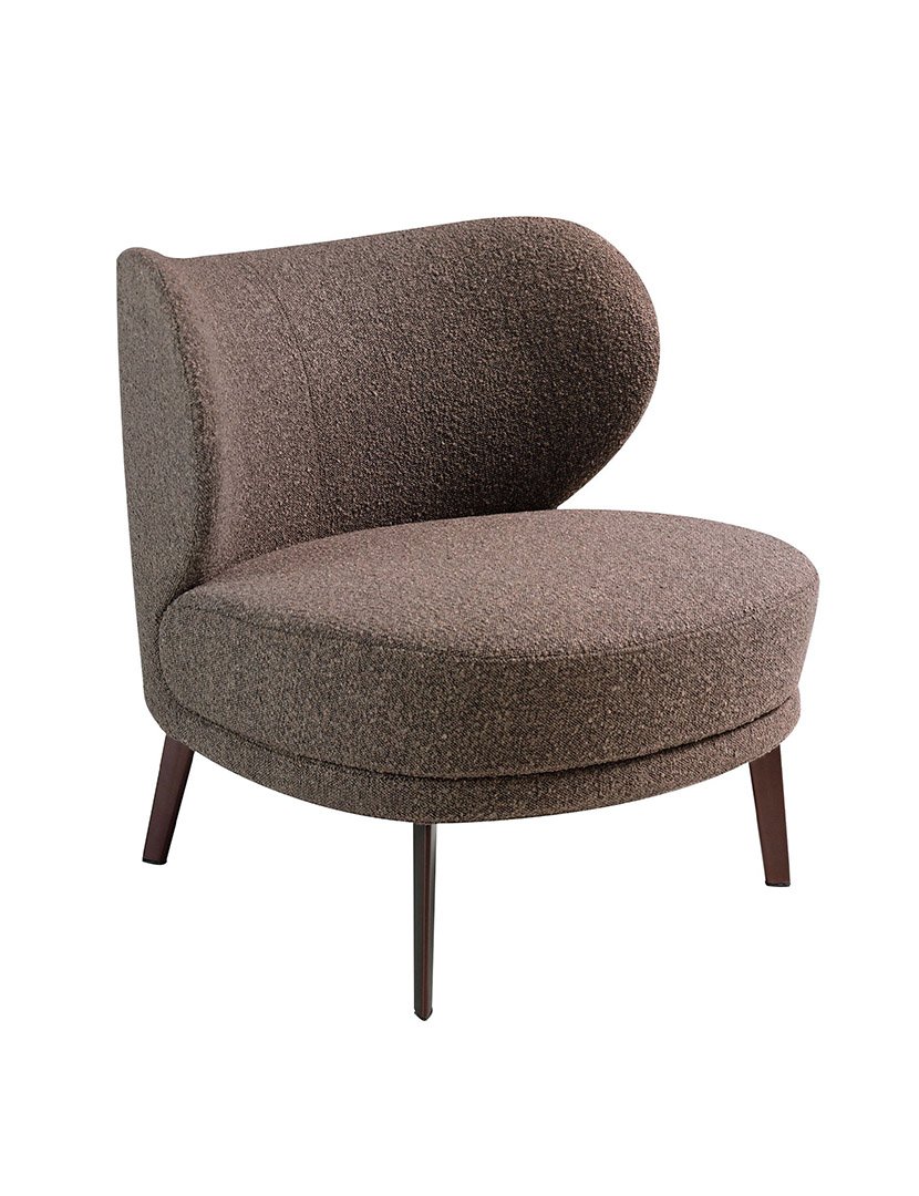 Poltrona em Tecido Castanho