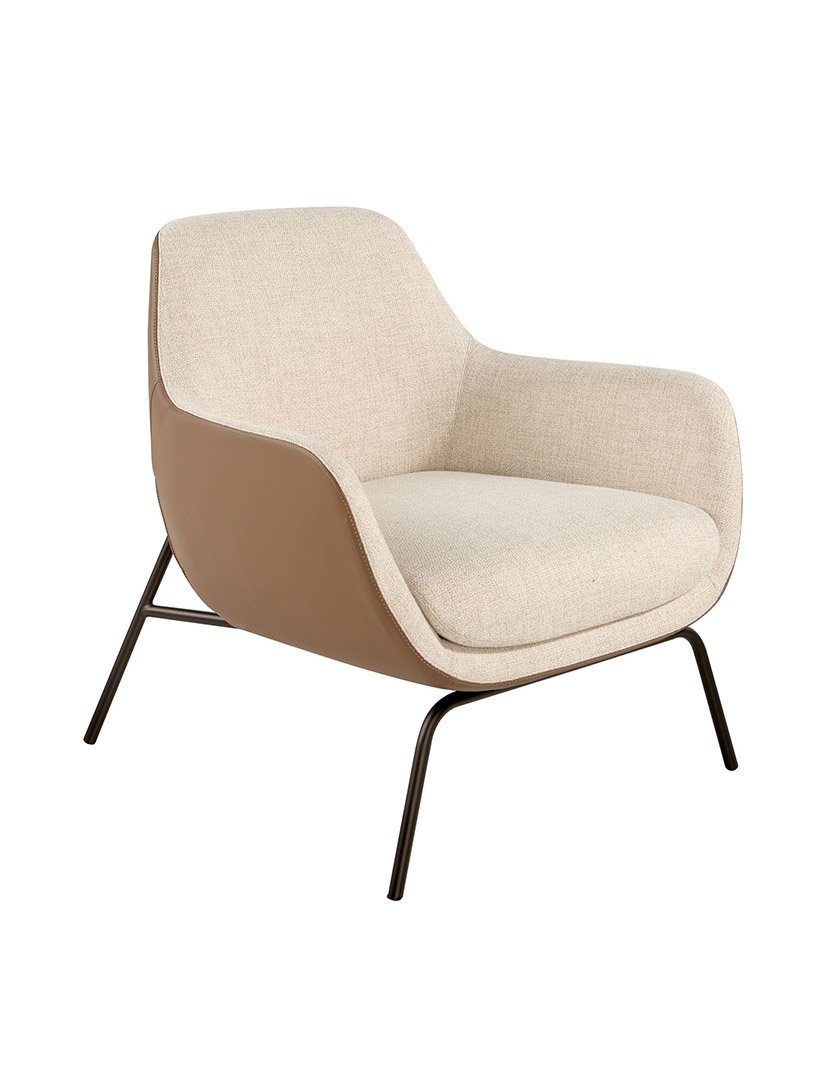 Cadeira em Tecido Creme