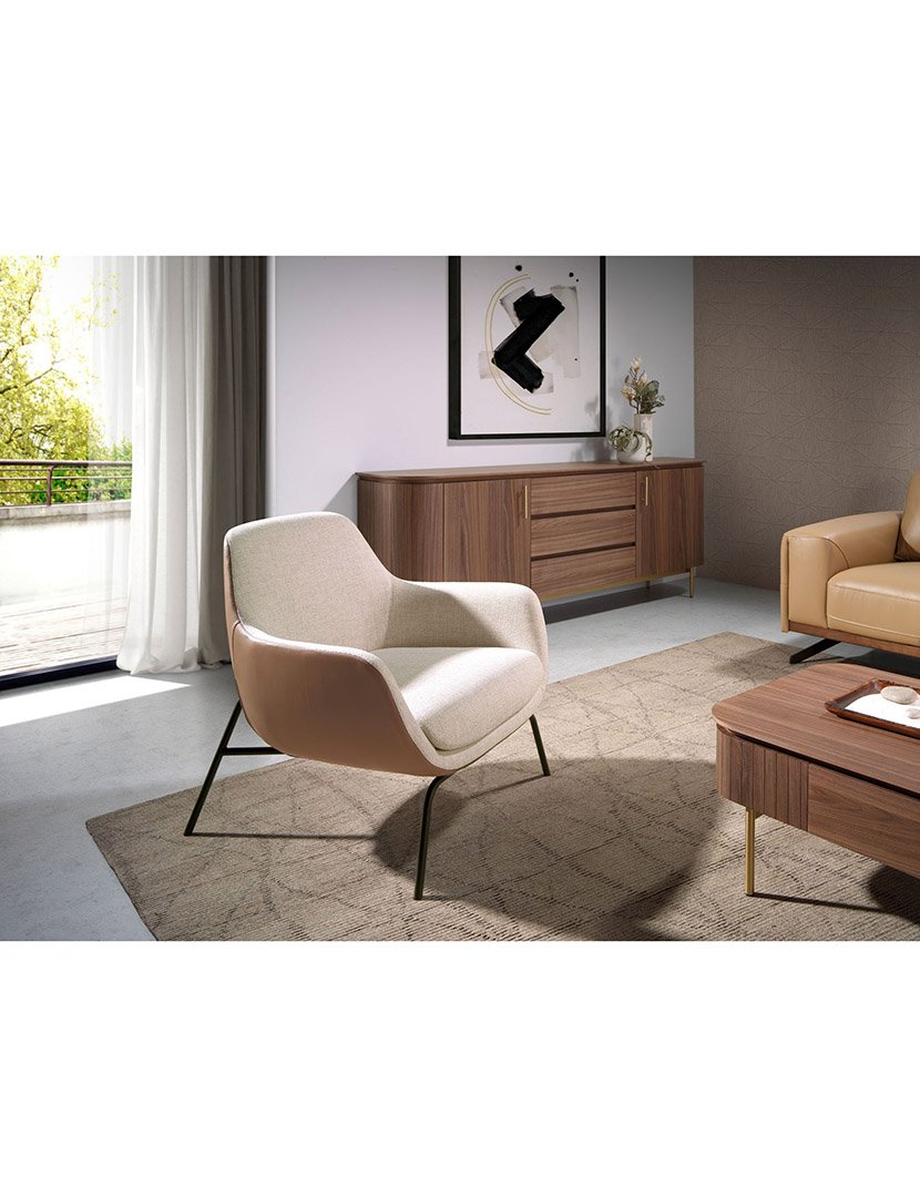 Cadeira em Tecido Creme