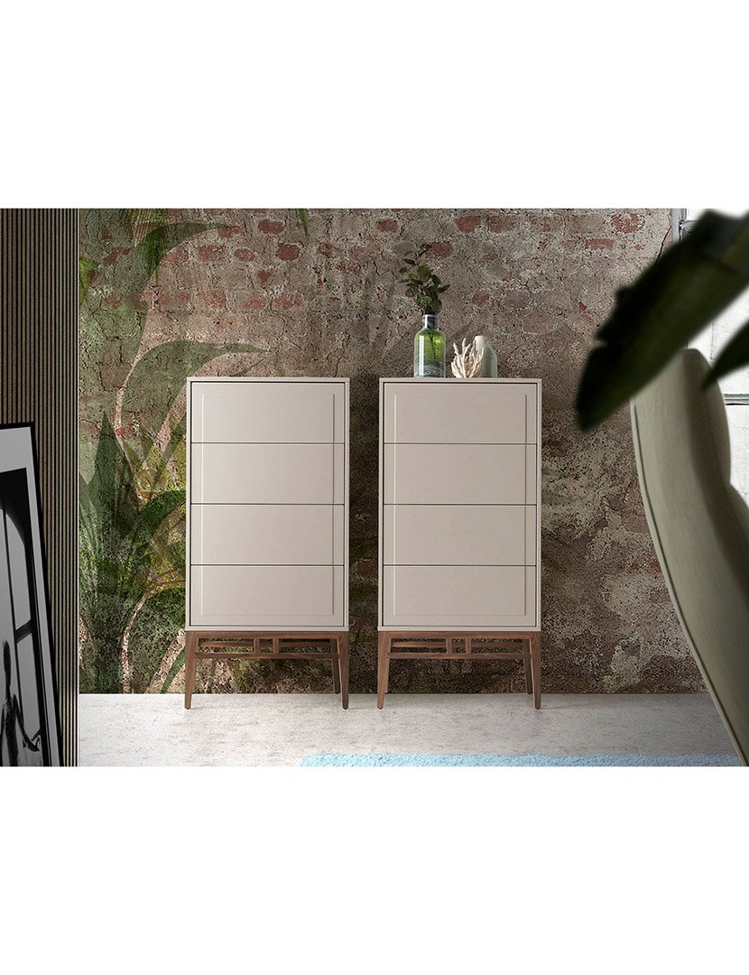 Cómoda em Nogueira Bege