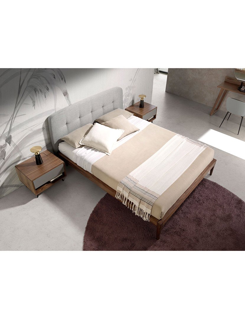 Cama Estofada em Tecido Cinzento