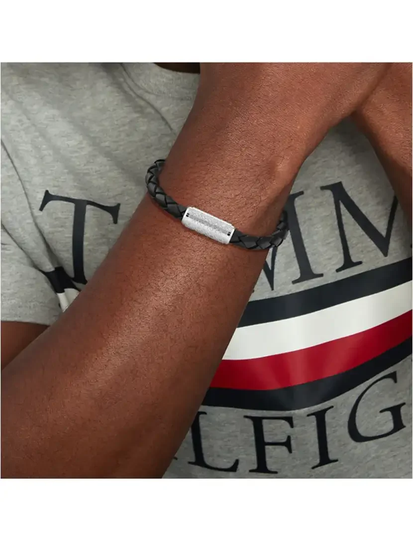 Pulseira em pele Preta