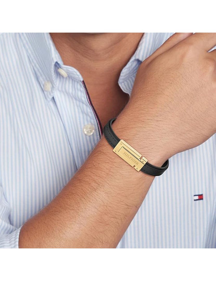 Pulseira em pele Preta