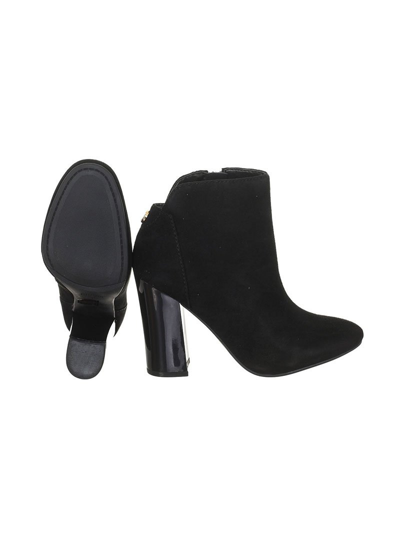 Botins com Salto Senhora Preto