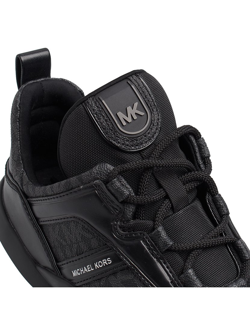 Ténis Senhora Preto