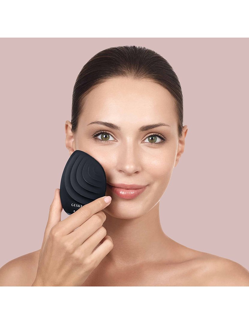 Escova de Limpeza Facial Sonic  5 em 1 - Preto