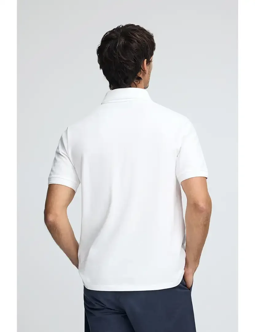 Pólo Homem Branco em piqué