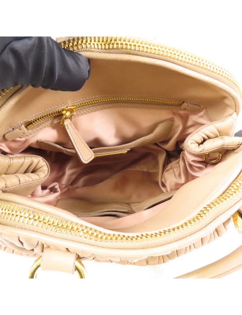 Carteira pele Miu Miu