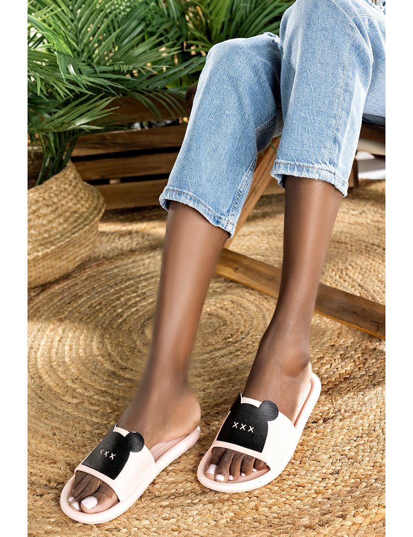 Chinelos de Borracha Senhora Rosa